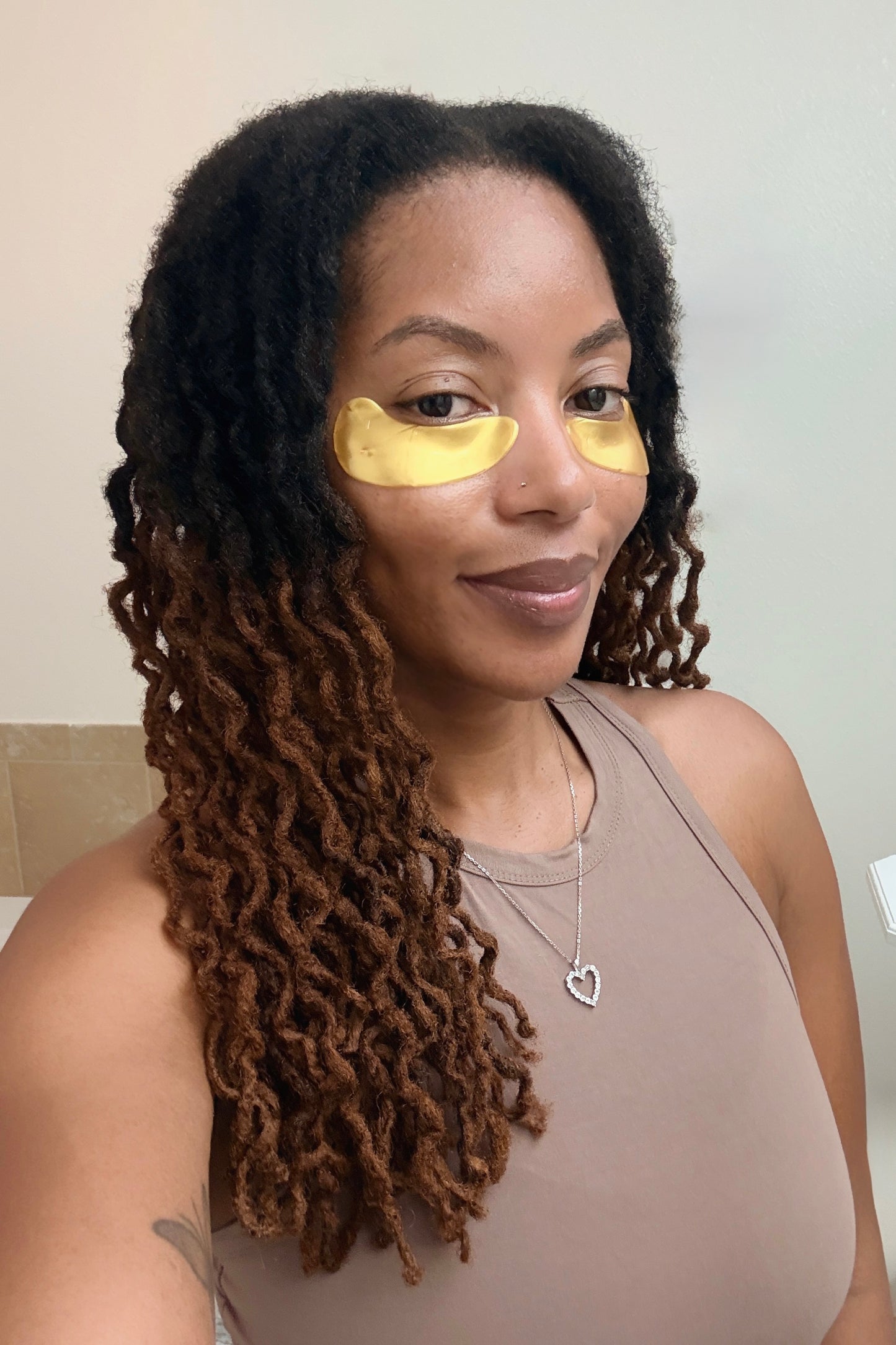 24K Gold Eye Mask