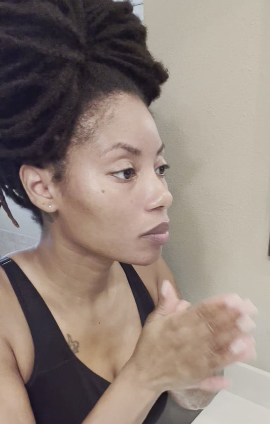 Glow Daily Face Wash